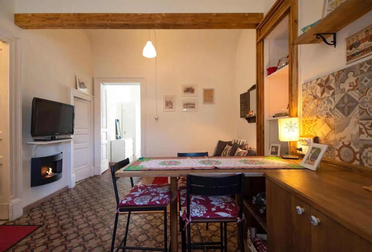 Casa Egru' Centro Citta' Pescheria Catania Italia